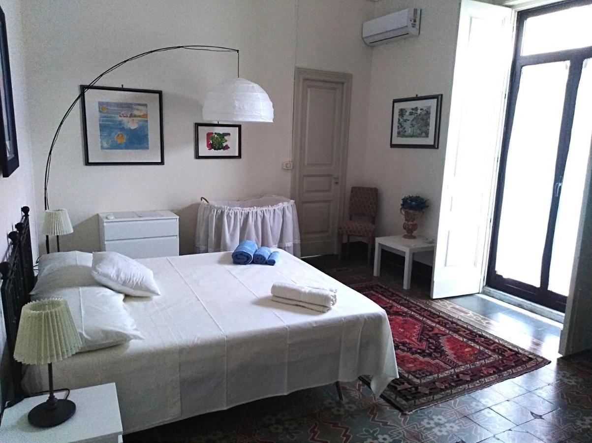 L'oasi di Sofia Appartamento Turistico Etnea Cavour Bellini Aeroporto di Catania Fontana Rossa Esterno foto