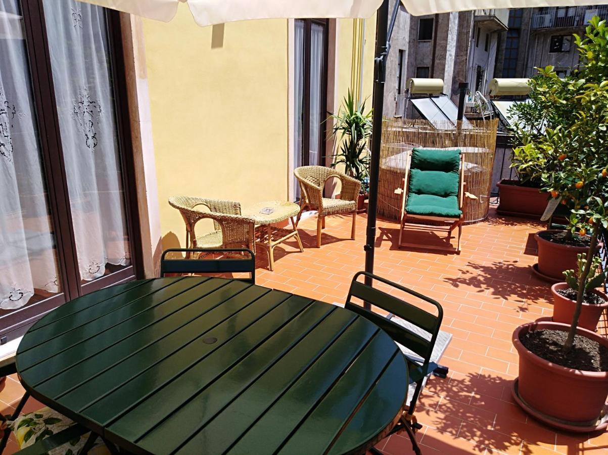 L'oasi di Sofia Appartamento Turistico Etnea Cavour Bellini Aeroporto di Catania Fontana Rossa Esterno foto