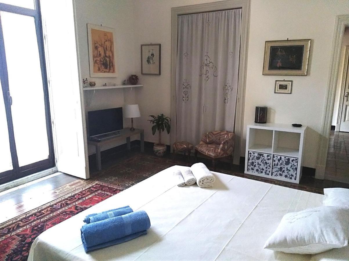 L'oasi di Sofia Appartamento Turistico Etnea Cavour Bellini Aeroporto di Catania Fontana Rossa Esterno foto