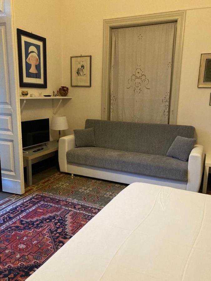 L'oasi di Sofia Appartamento Turistico Etnea Cavour Bellini Aeroporto di Catania Fontana Rossa Esterno foto